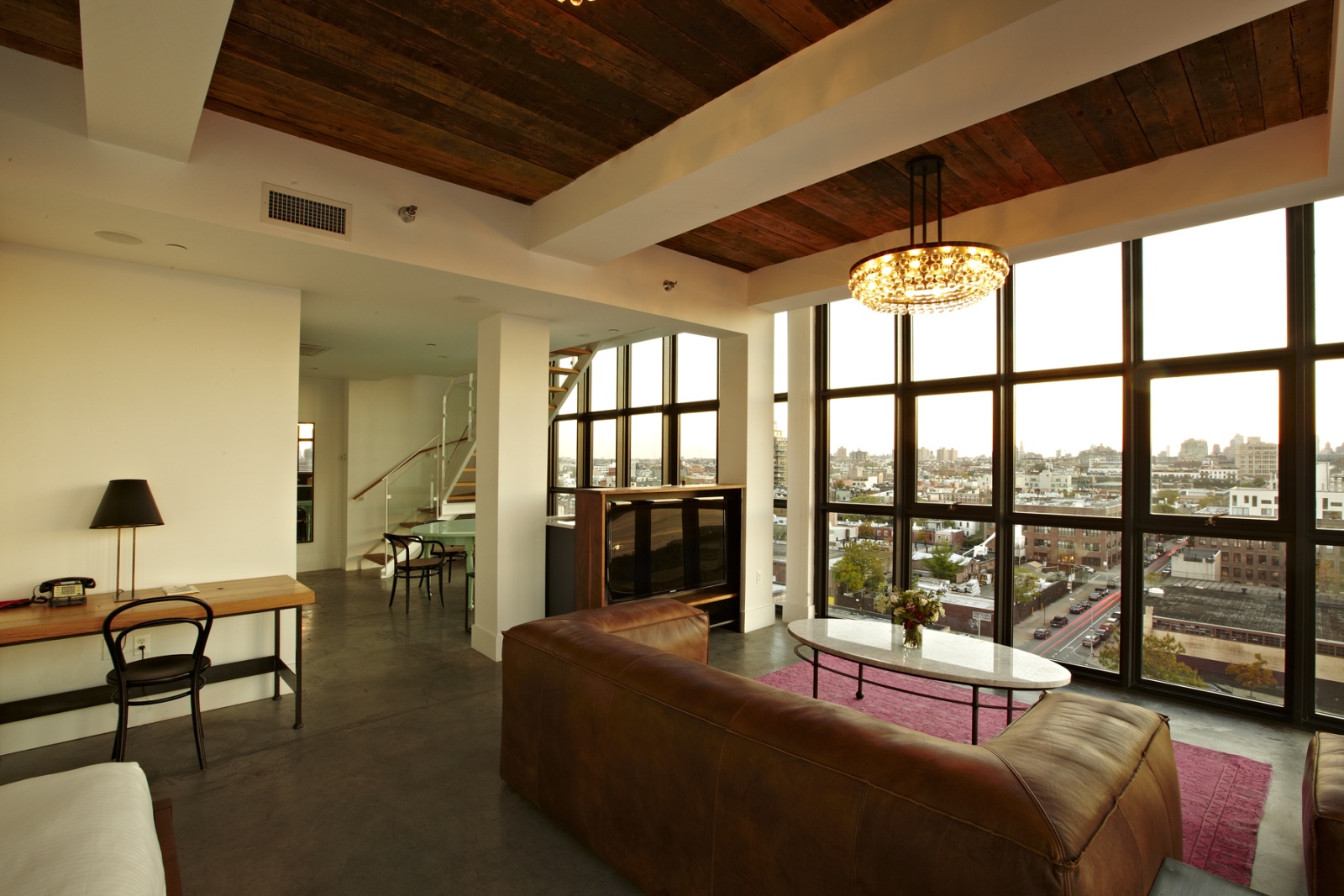 Wythe Hotel New York Panoramic Rooftop Bar In Brooklyn